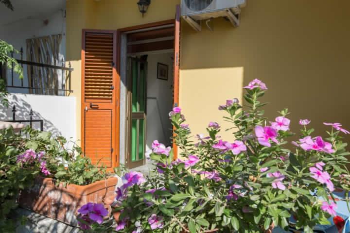 B&B Casa Cosmano Brancaleone Marina Ngoại thất bức ảnh