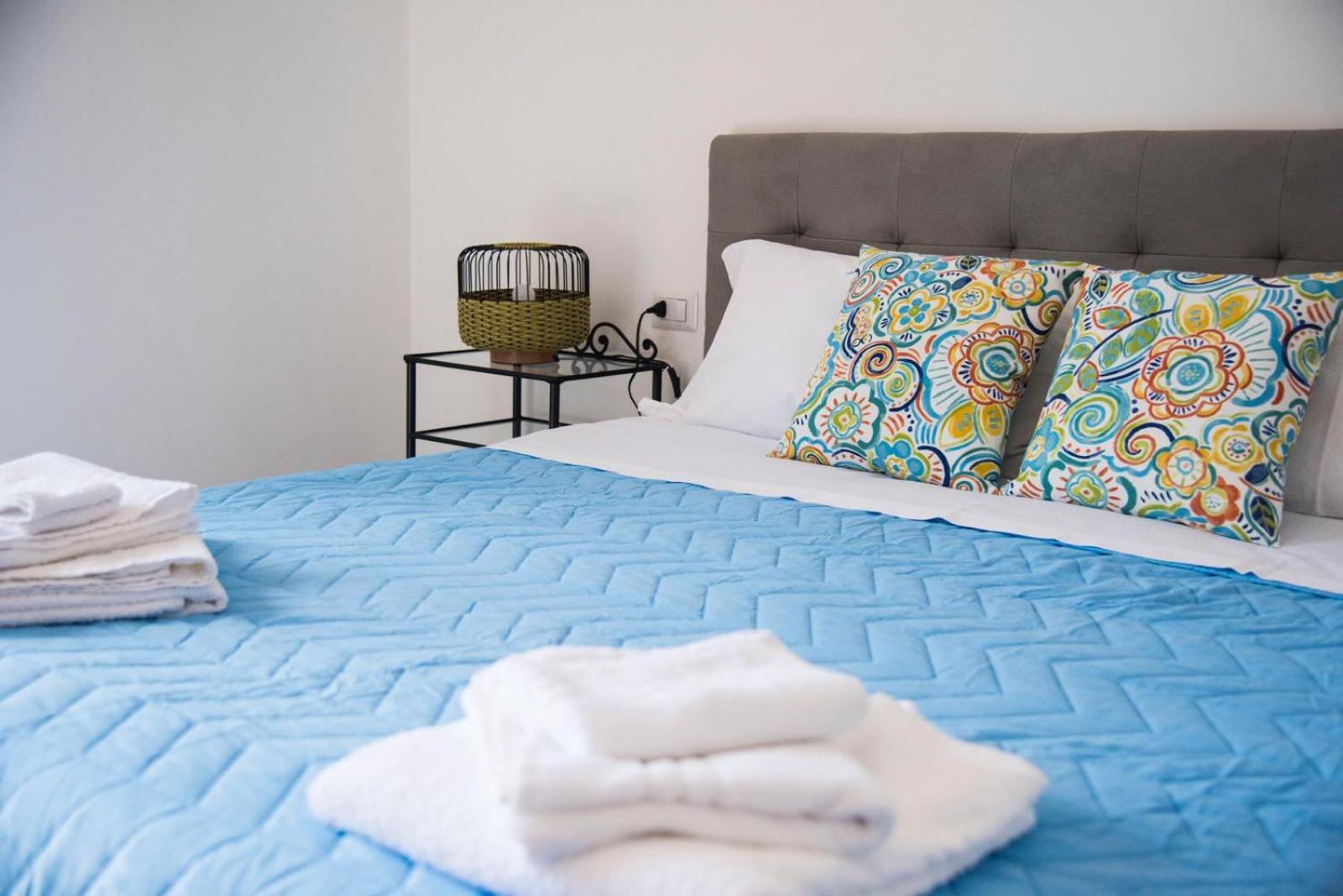 B&B Casa Cosmano Brancaleone Marina Ngoại thất bức ảnh