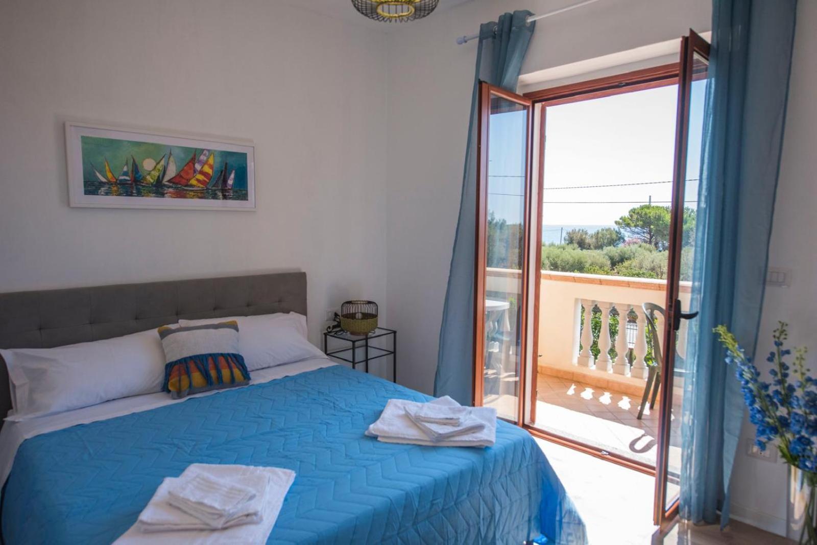 B&B Casa Cosmano Brancaleone Marina Ngoại thất bức ảnh