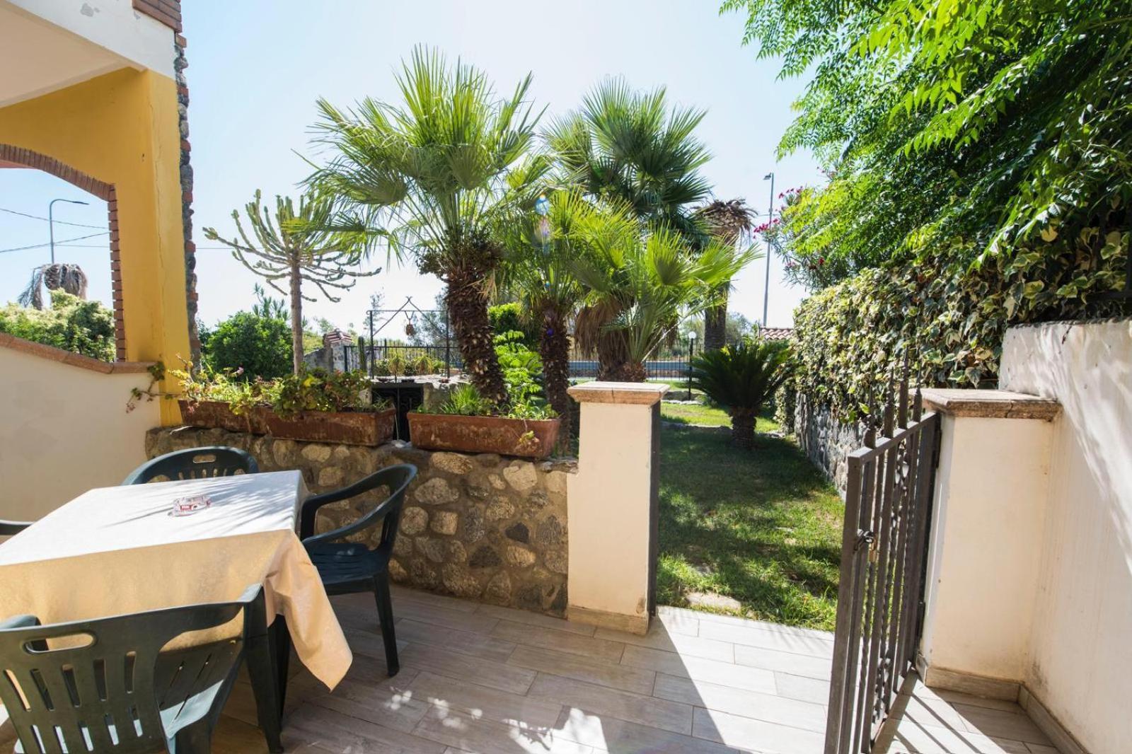 B&B Casa Cosmano Brancaleone Marina Ngoại thất bức ảnh