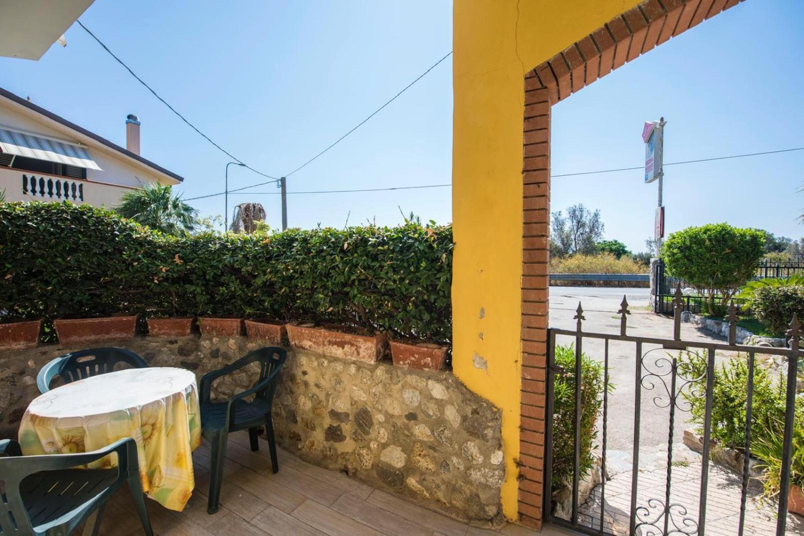 B&B Casa Cosmano Brancaleone Marina Ngoại thất bức ảnh