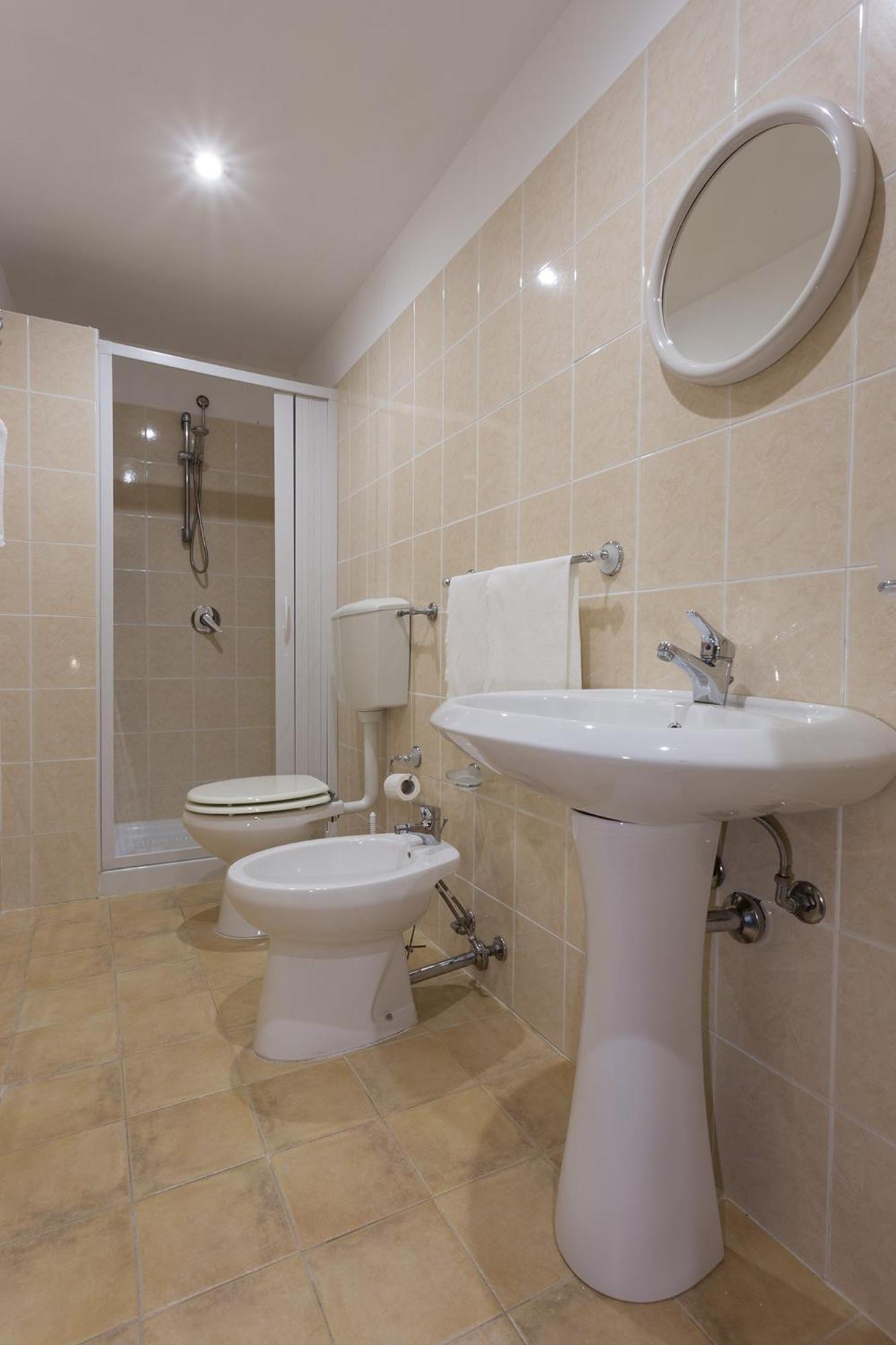 B&B Casa Cosmano Brancaleone Marina Ngoại thất bức ảnh